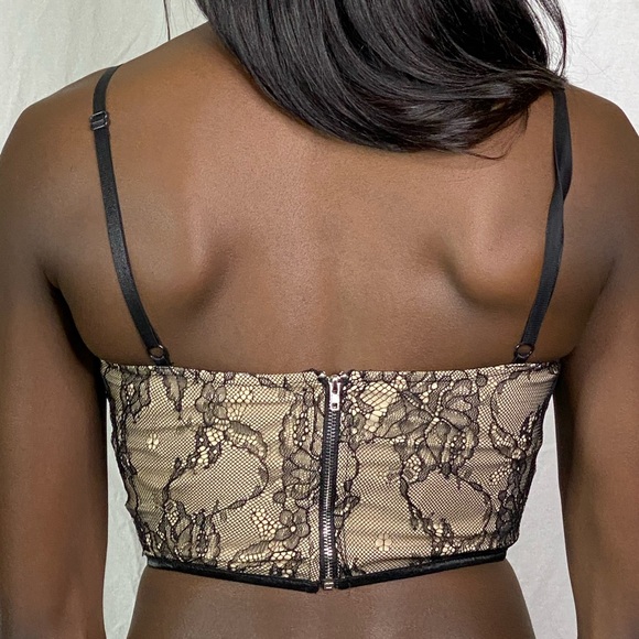 LACEY BRALETTE CUT OUT TOP - Picture 3 of 3